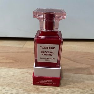 Tom ford Electric Cherry